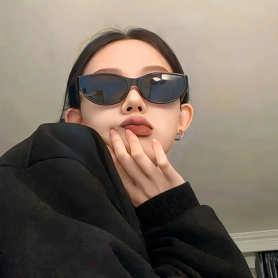 美女别闹我只是保安